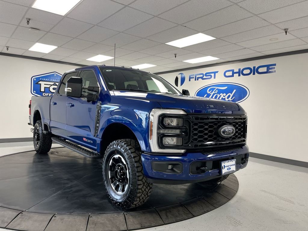 New 2026 Ford F350 4x4 Crew Cab Super Duty image 2