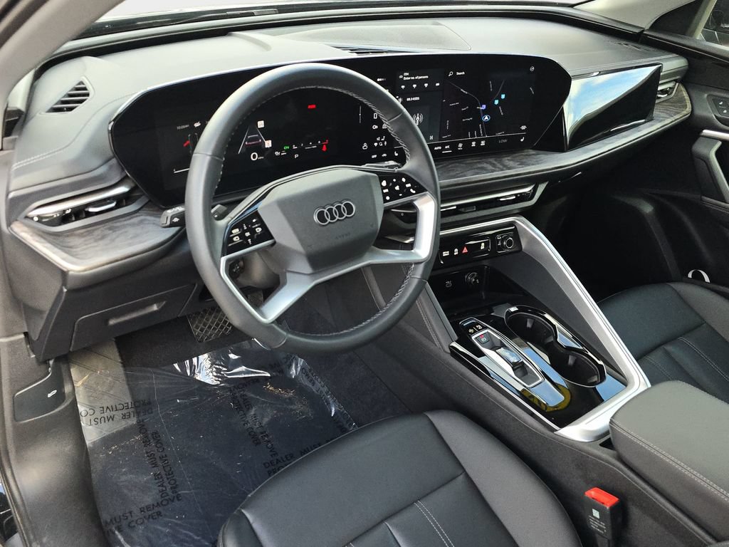 Certified 2025 Audi Q5 Premium w/ Convenience Package AWD/4WD image 19
