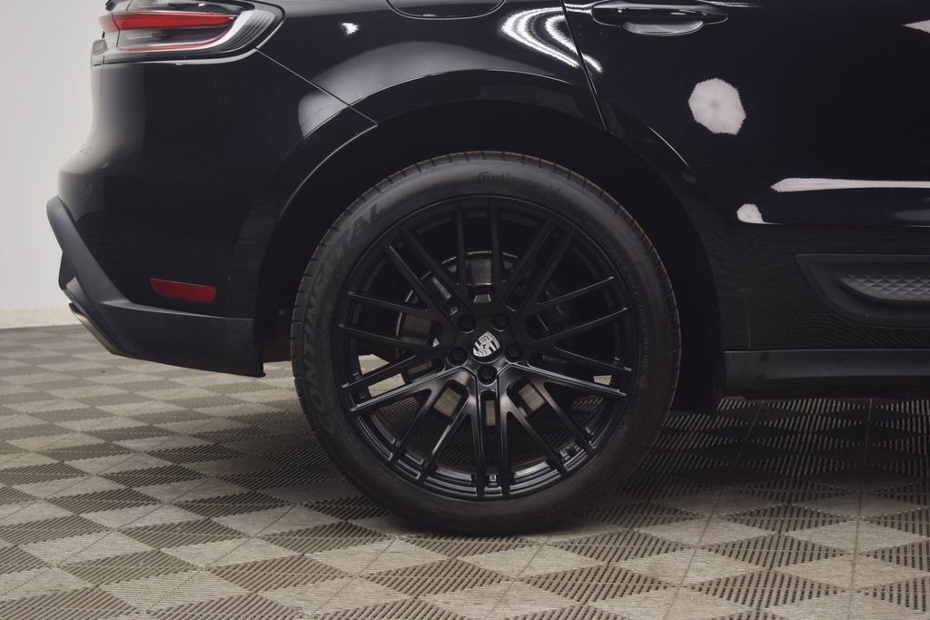 Used 2022 Porsche Macan image 34