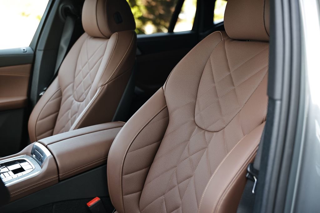 New 2027 BMW X6 xDrive40i AWD/4WD image 21