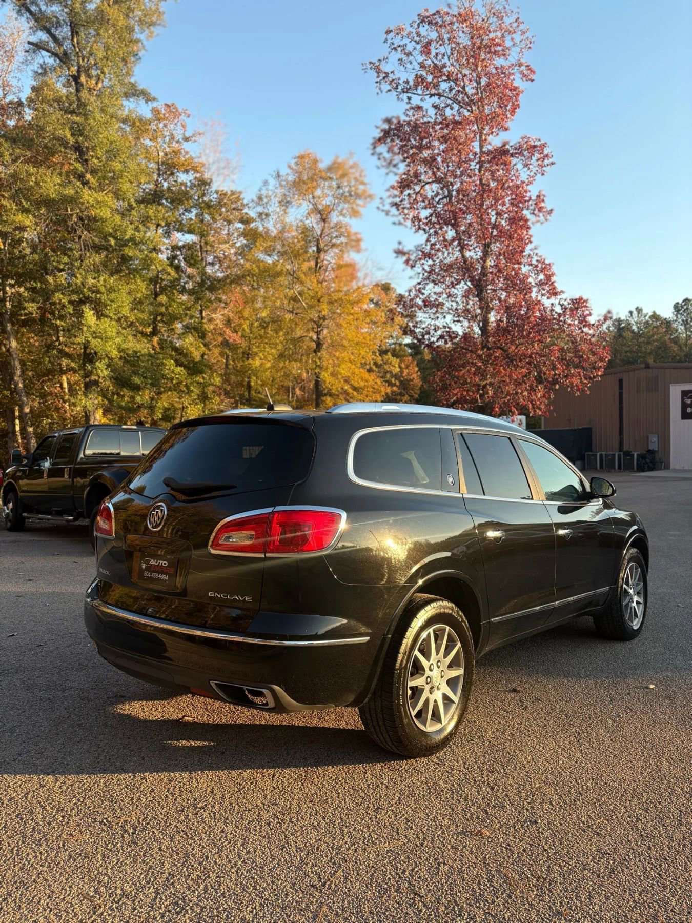 Used 2017 Buick Enclave Convenience FWD image 5