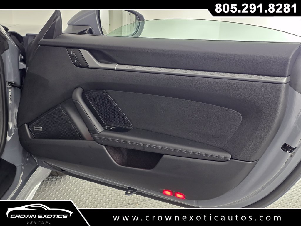 Used 2025 Porsche 911 Carrera w/ Premium Package RWD image 41