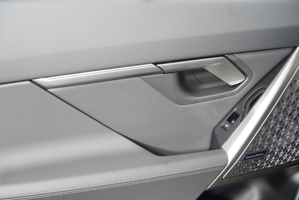 New 2027 BMW M5 Touring AWD/4WD image 13