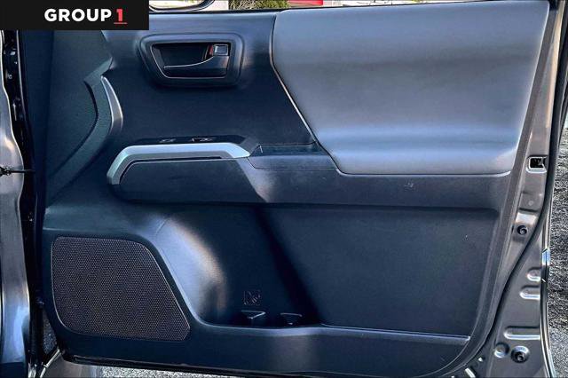 Certified 2023 Toyota Tacoma SR5 AWD/4WD image 23