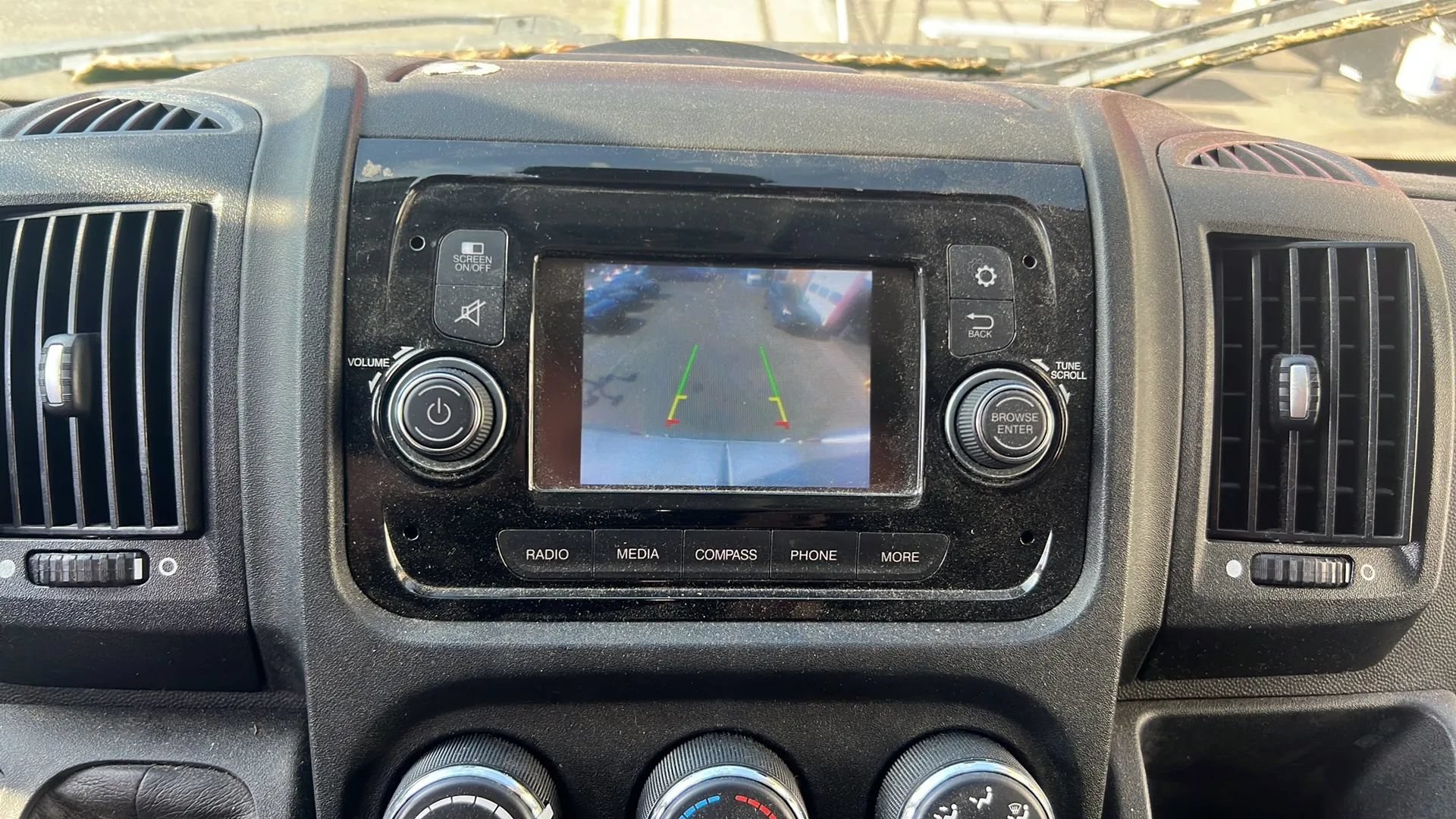 Used 2018 RAM ProMaster 3500 w/ Mopar Trailer Tow Group FWD image 18