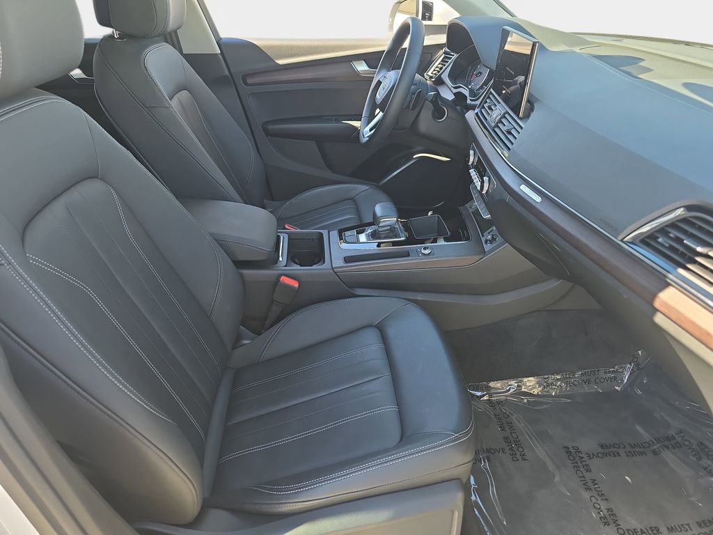 Used 2021 Audi Q5 2.0T Premium image 12