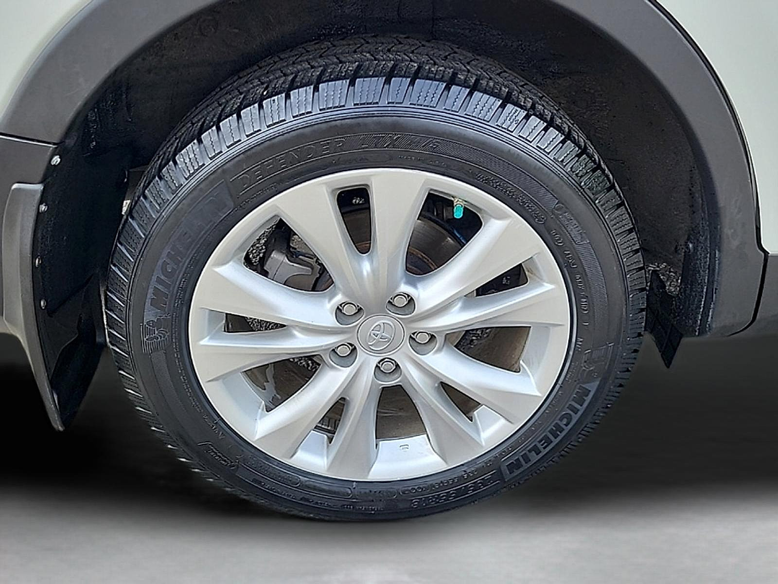 Used 2014 Toyota RAV4 Limited AWD/4WD image 9