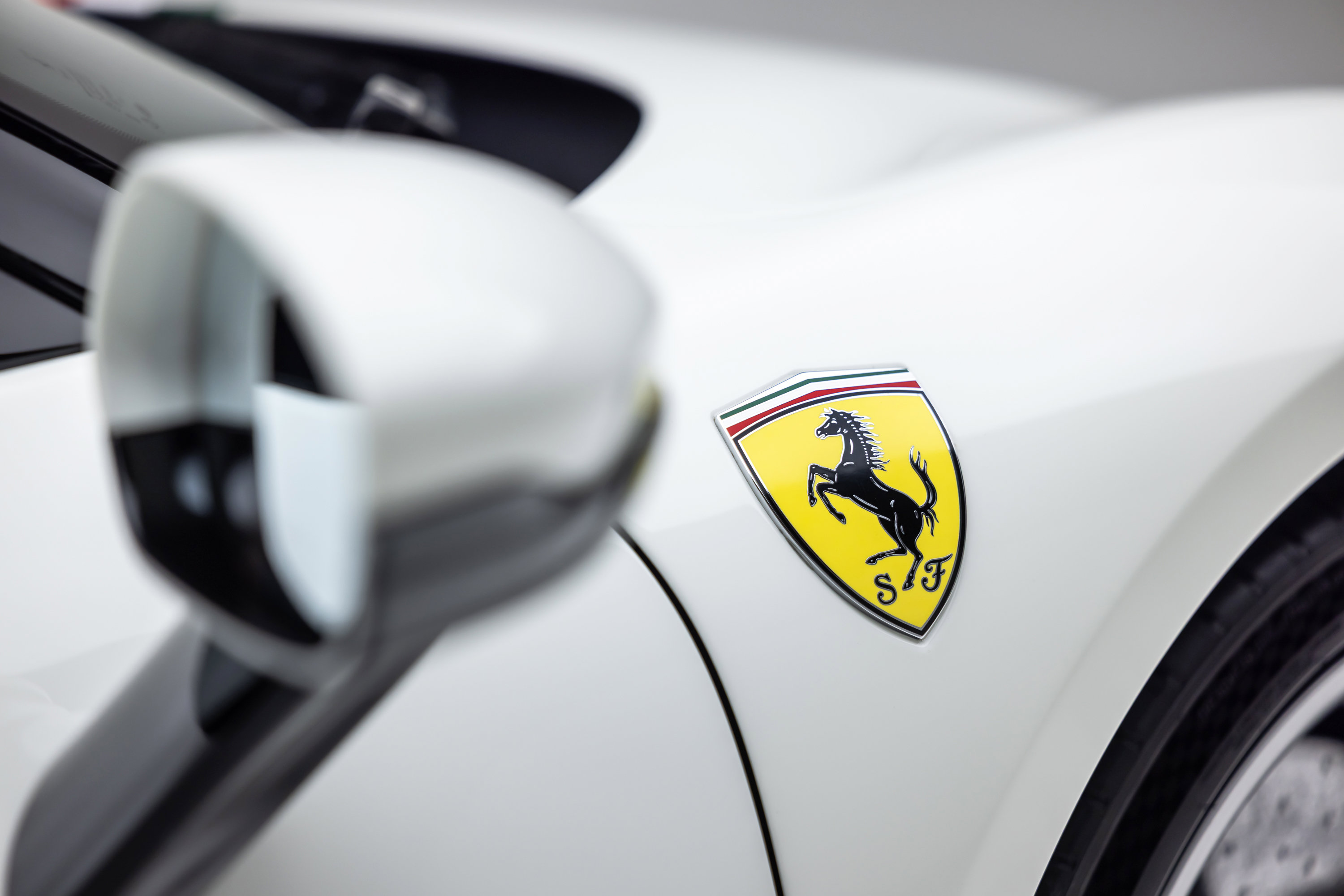 Used 2022 Ferrari 296 GTB RWD image 17