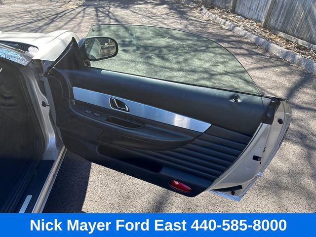 Used 2004 Ford Thunderbird RWD image 19