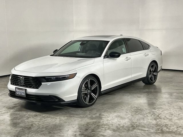 Used 2024 Honda Accord Sport image 4
