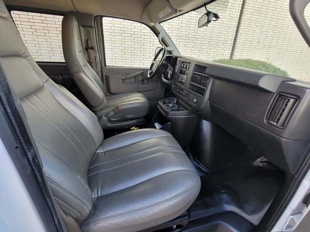 Used 2020 Chevrolet Express 2500 LS w/ Driver Convenience Package image 8