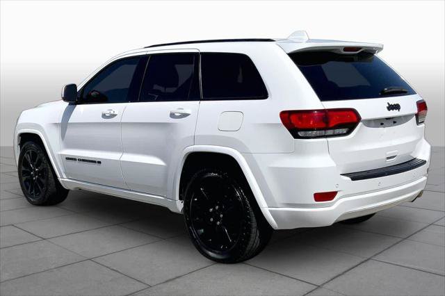 Certified 2022 Jeep Grand Cherokee Laredo X RWD image 13