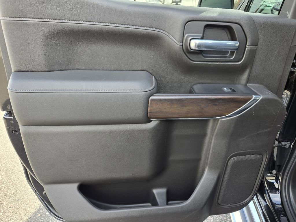 Used 2020 GMC Sierra 1500 SLT w/ SLT Premium Plus Package image 41
