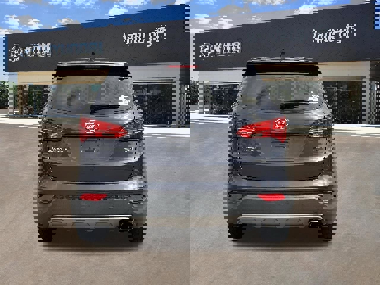 Used 2016 Hyundai Santa Fe Sport image 11