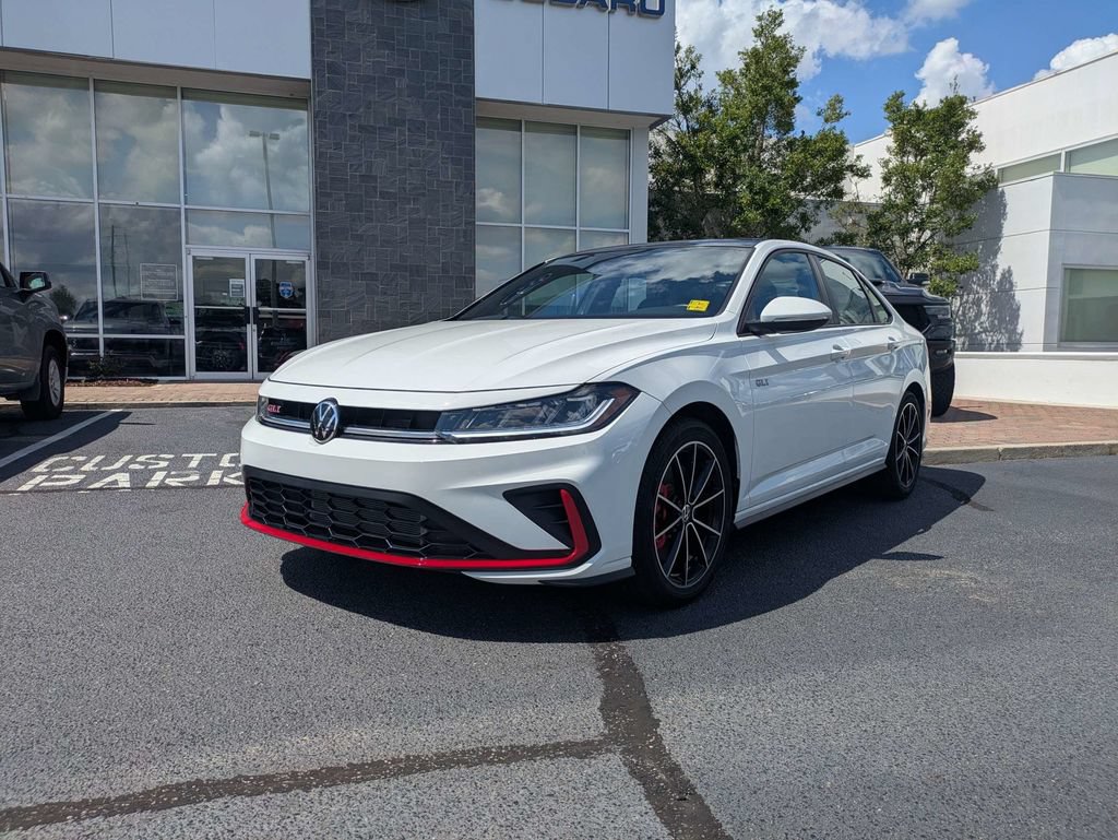 Certified 2025 Volkswagen Jetta GLI Autobahn FWD image 9