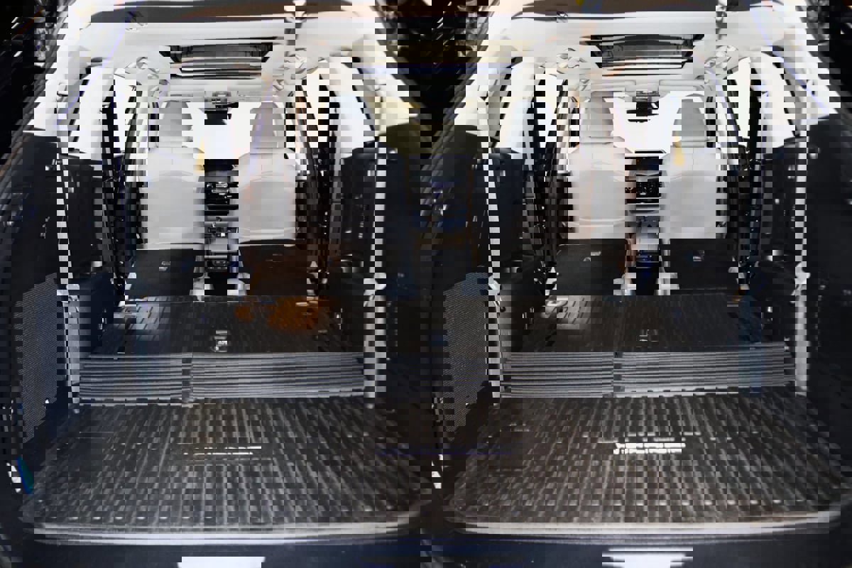 Used 2021 Toyota Highlander Platinum image 73