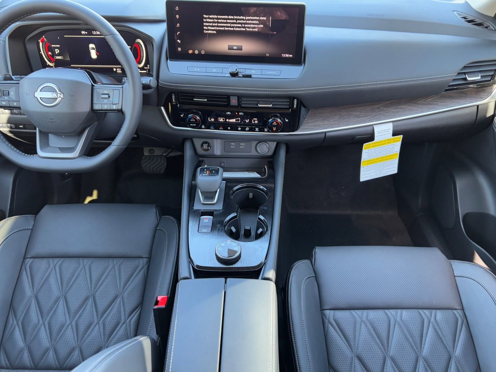 New 2026 Nissan Rogue Platinum w/ Platinum Premium Package AWD/4WD image 16