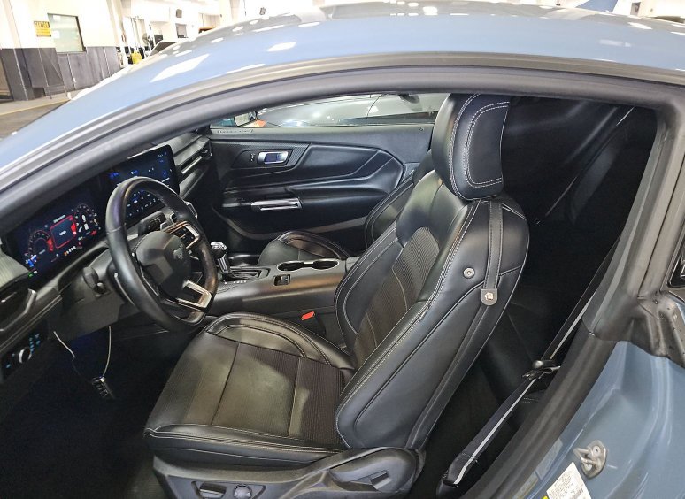 Used 2024 Ford Mustang GT Premium RWD image 6