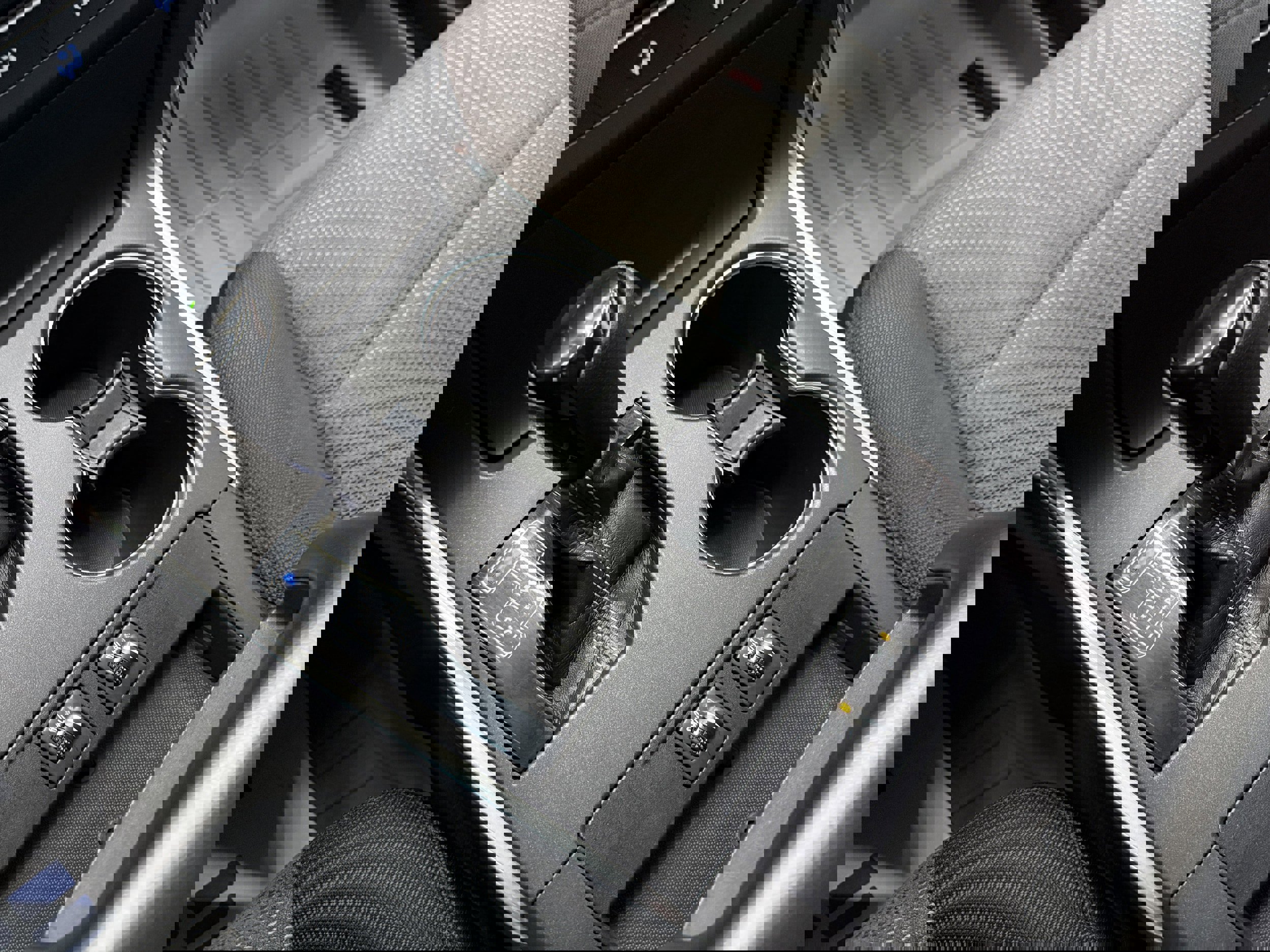 Used 2017 Toyota Camry LE image 18