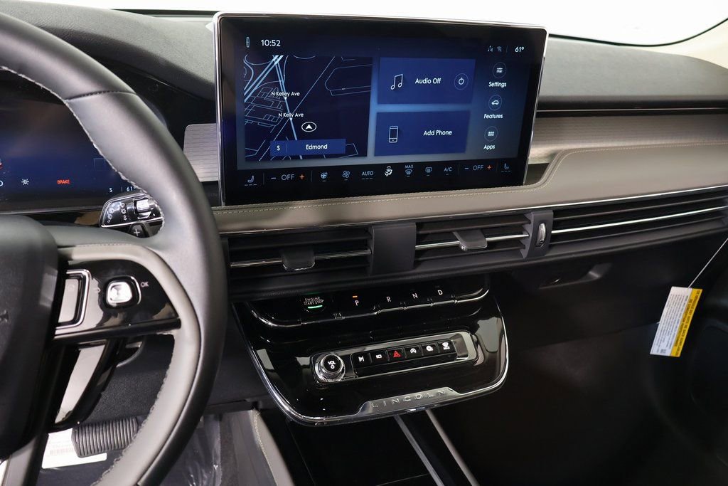 New 2026 Lincoln Corsair Premiere image 5