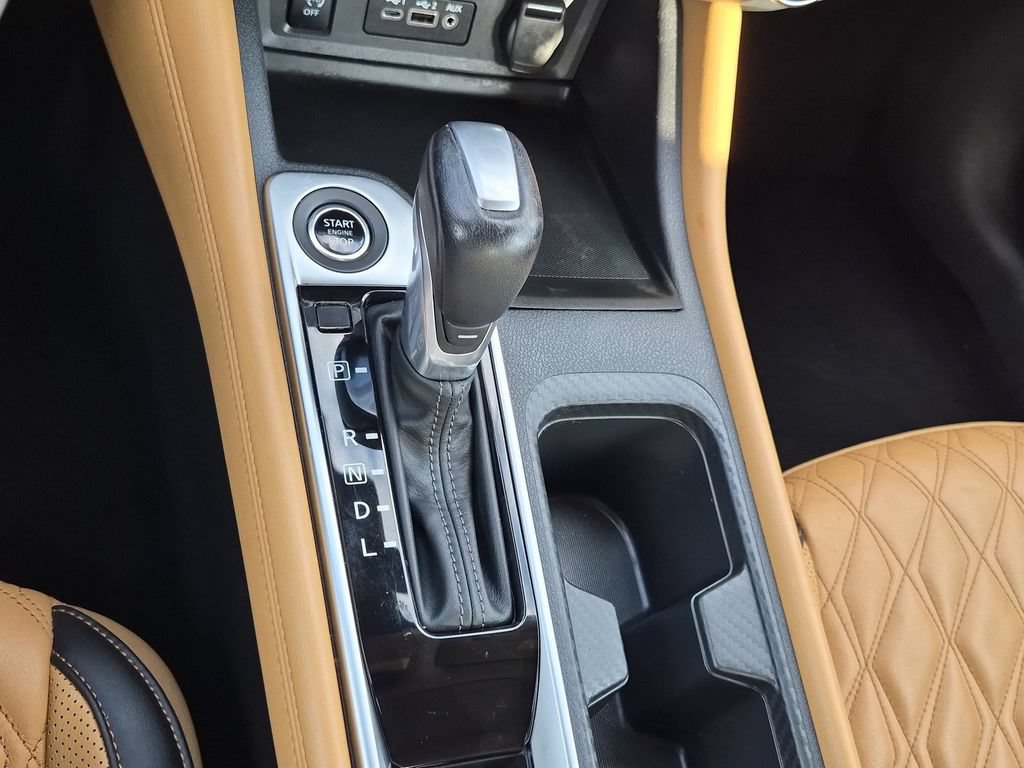 Used 2025 Nissan Sentra SV w/ SV Premium Package FWD image 22