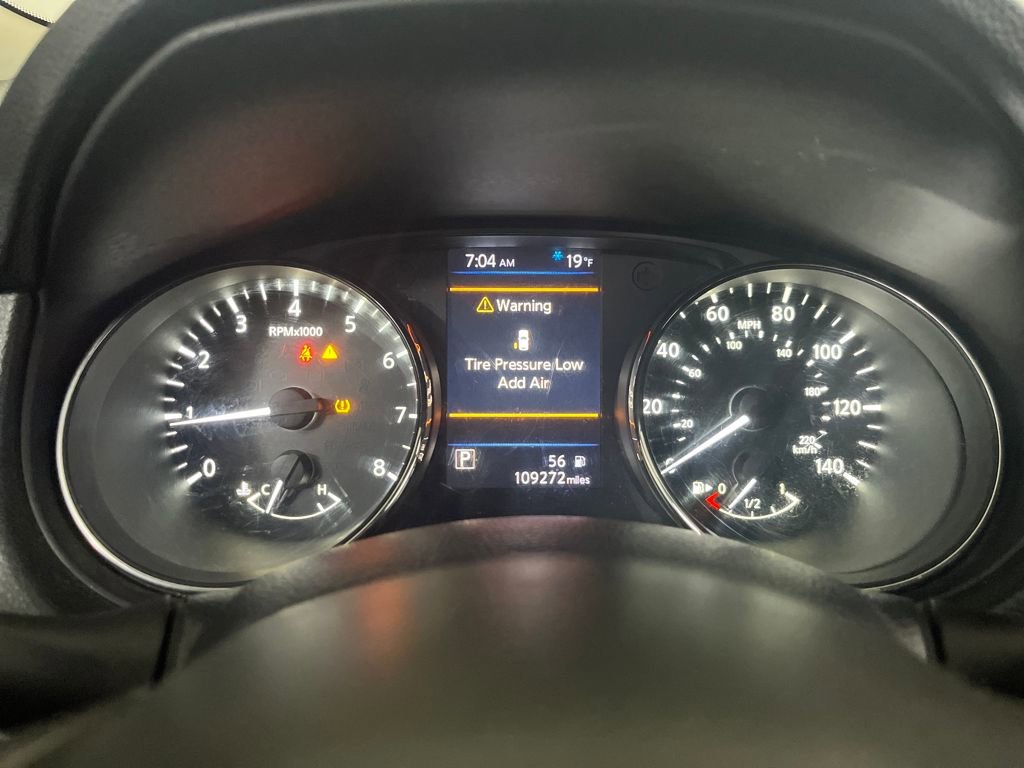 Used 2019 Nissan Rogue S image 64