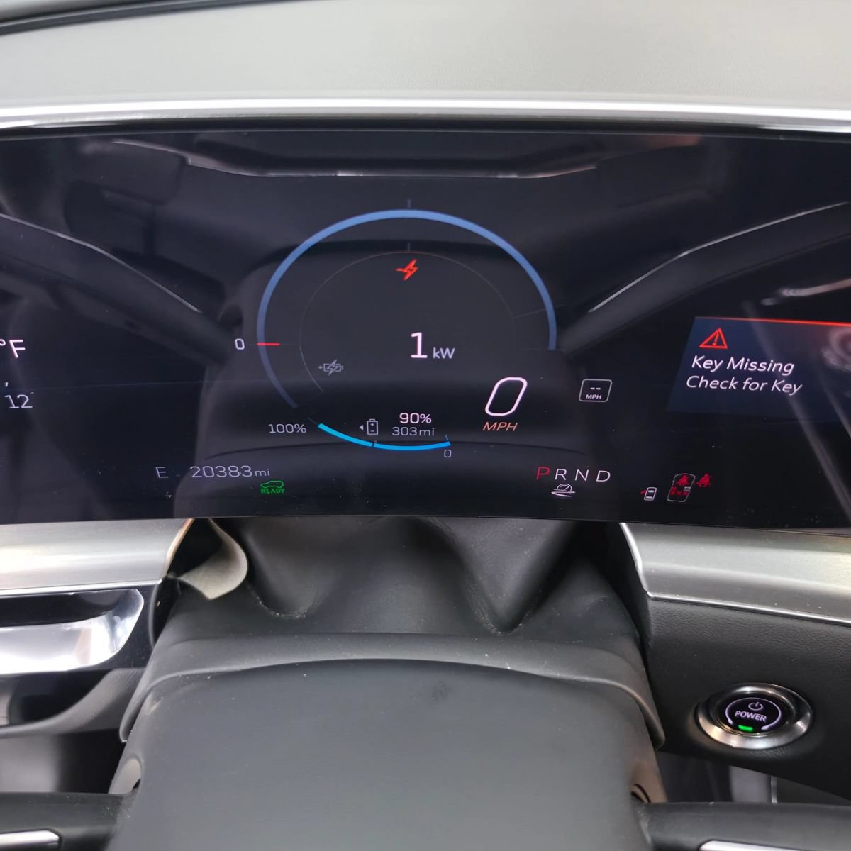 Used 2024 Cadillac Lyriq Luxury RWD image 17