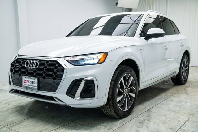Used 2023 Audi Q5 2.0T Premium Plus w/ Premium Plus Package image 6