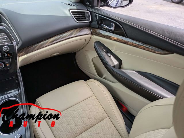 Used 2017 Nissan Maxima Platinum FWD image 19