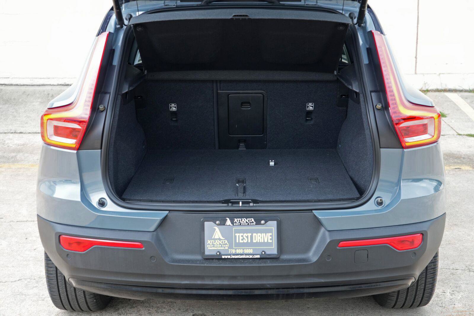Used 2021 Volvo XC40 P8 Recharge w/ Advanced Package AWD/4WD image 10