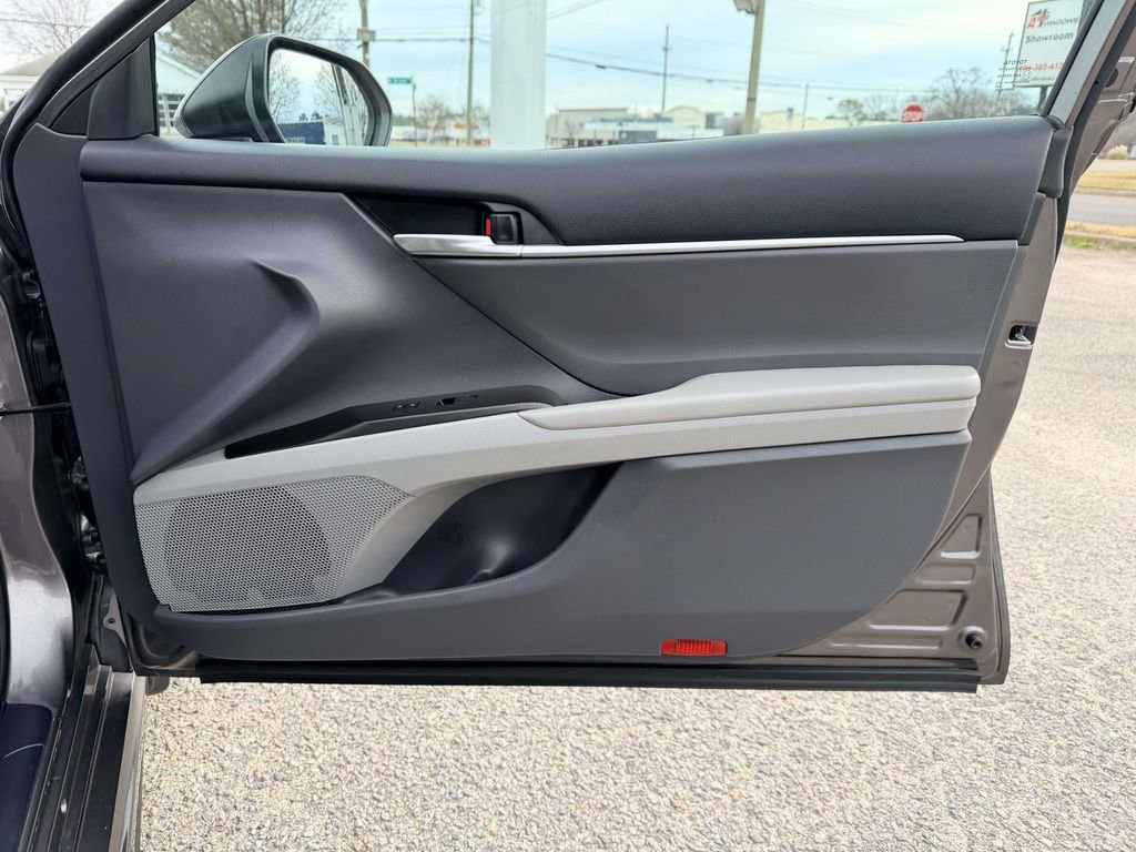 Certified 2024 Toyota Camry SE image 11