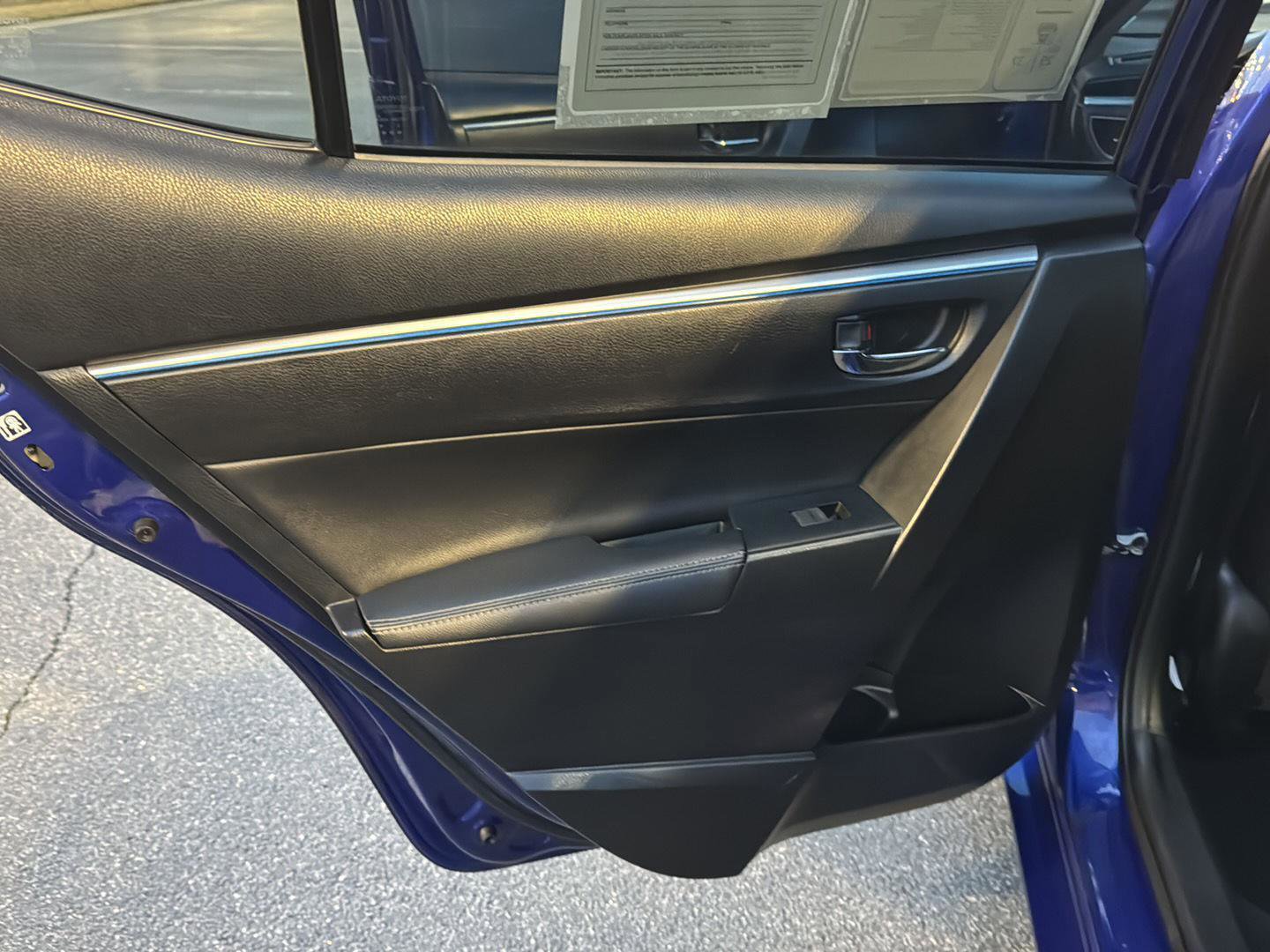 Used 2014 Toyota Corolla S Premium image 15