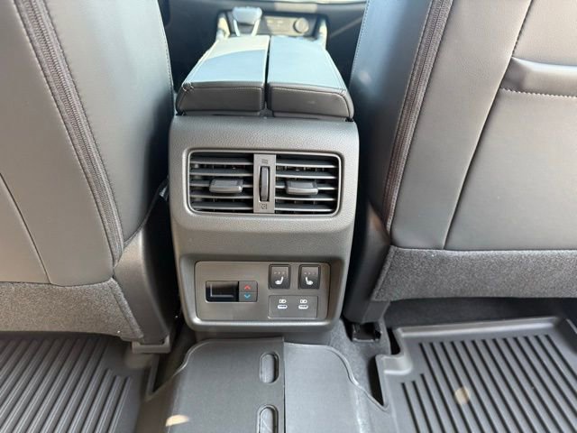 New 2026 Nissan Rogue Platinum image 26