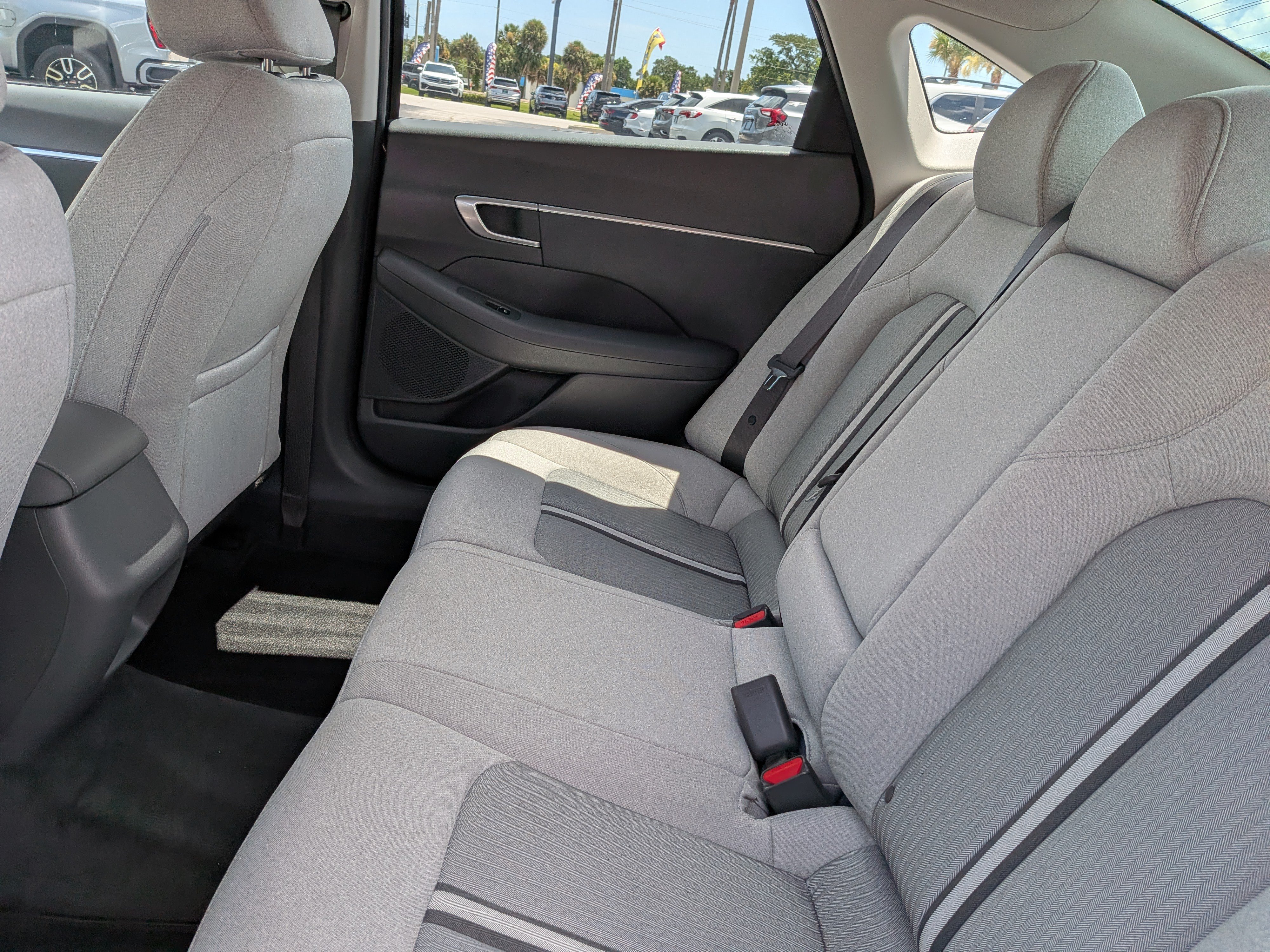 Used 2021 Hyundai Sonata SEL w/ Cargo Package FWD image 16