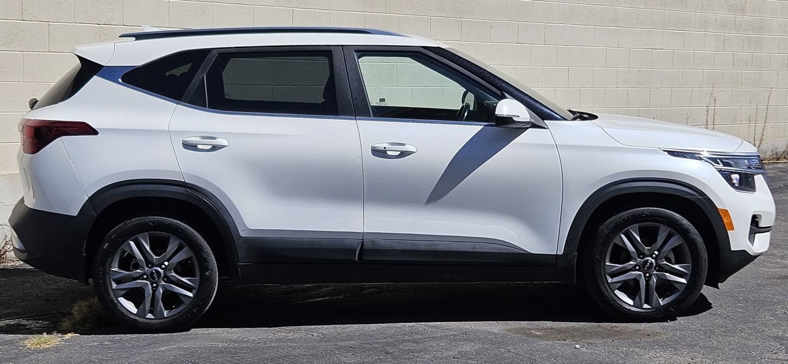Used 2022 Kia Seltos S FWD image 6