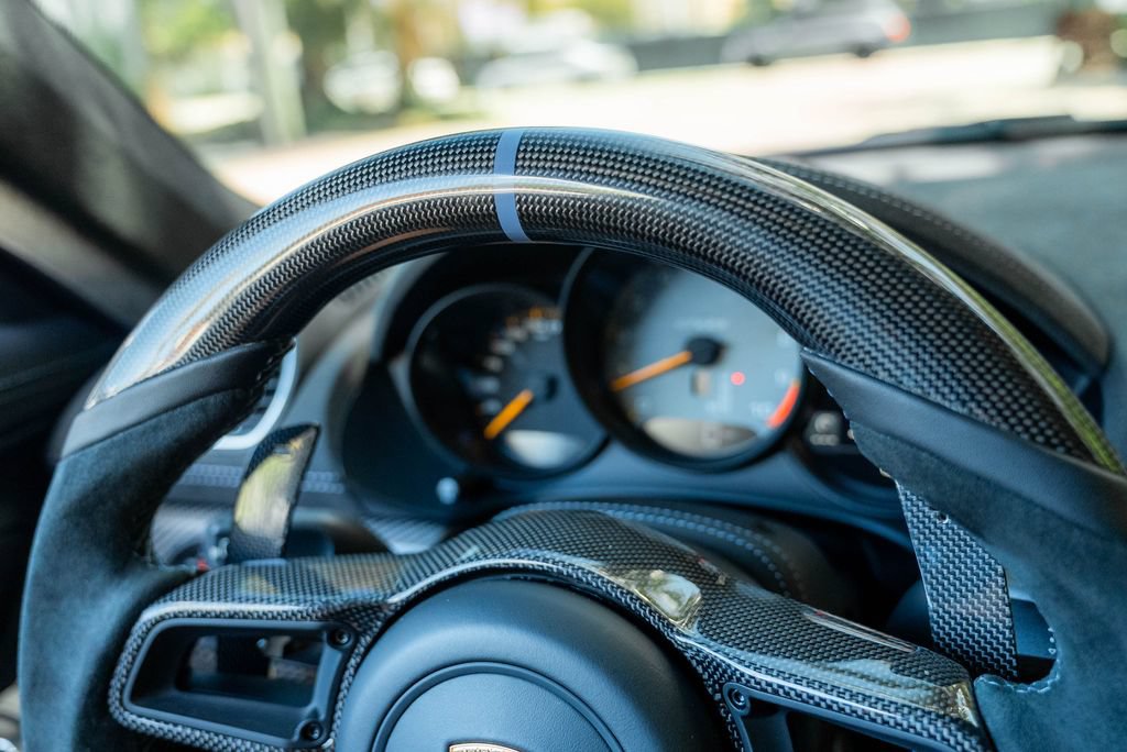 Used 2024 Porsche 718 Cayman GT4 RS RWD image 64