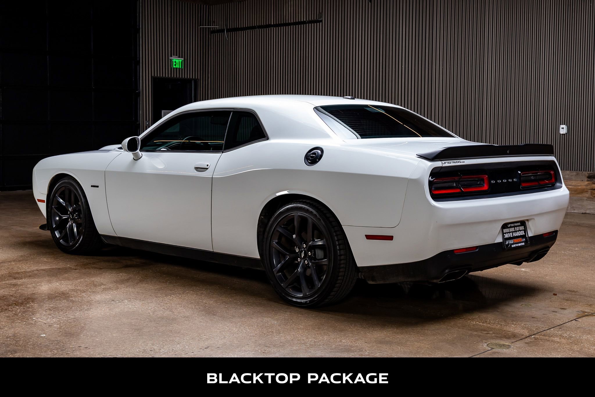 Used 2019 Dodge Challenger R/T w/ Blacktop Package image 6
