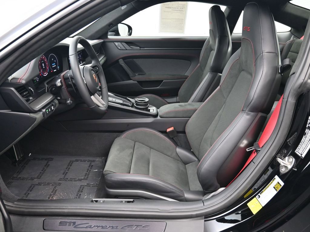 Certified 2026 Porsche 911 Carrera GTS image 7