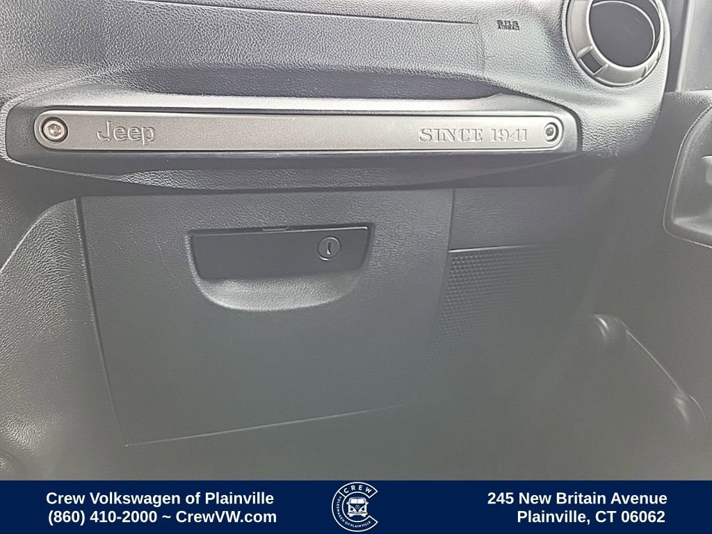 Used 2016 Jeep Wrangler Unlimited Sport image 10