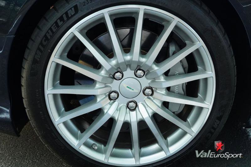 Used 2006 Aston Martin DB9 Volante image 29