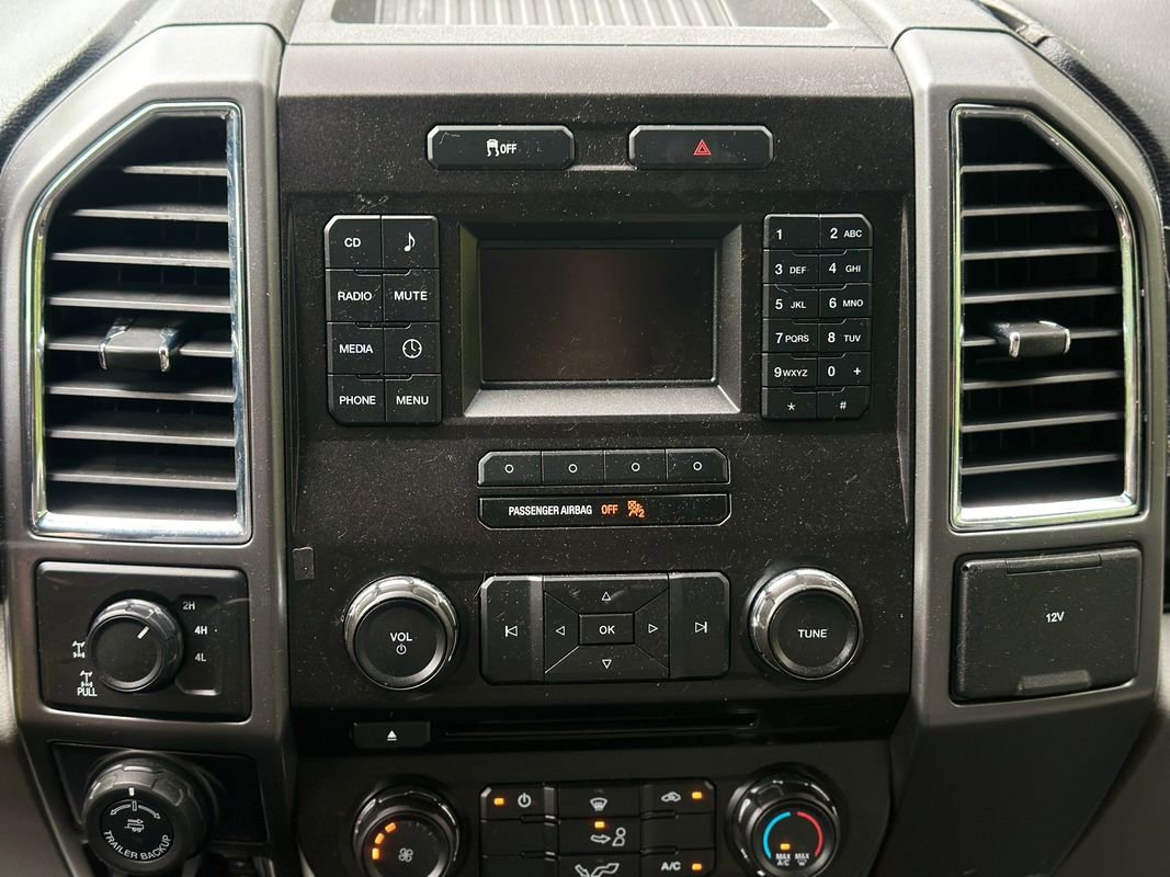 Used 2016 Ford F150 XLT w/ Trailer Tow Package image 30