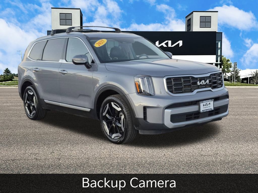 Certified 2025 Kia Telluride S image 3