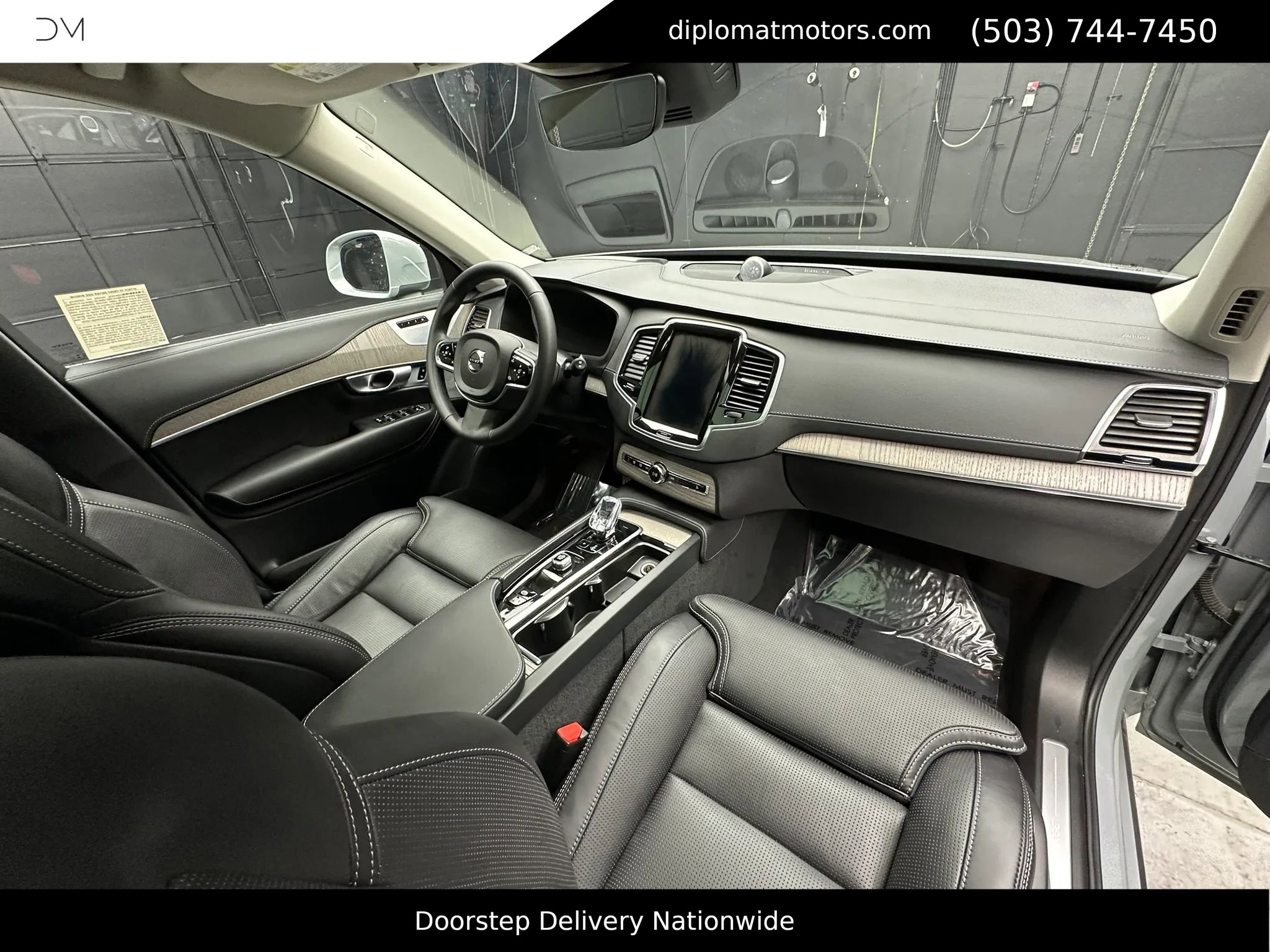 Used 2024 Volvo XC90 T8 Ultimate w/ Protection Package Premier image 19