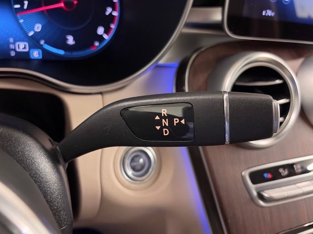 Certified 2021 Mercedes-Benz GLC 300 4MATIC image 21