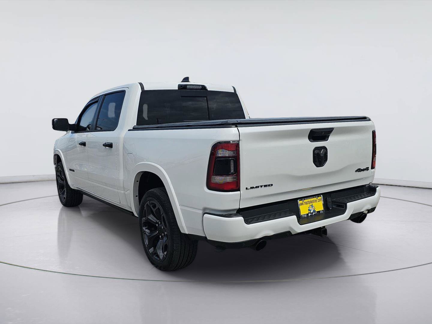 Used 2023 RAM 1500 Limited AWD/4WD image 3