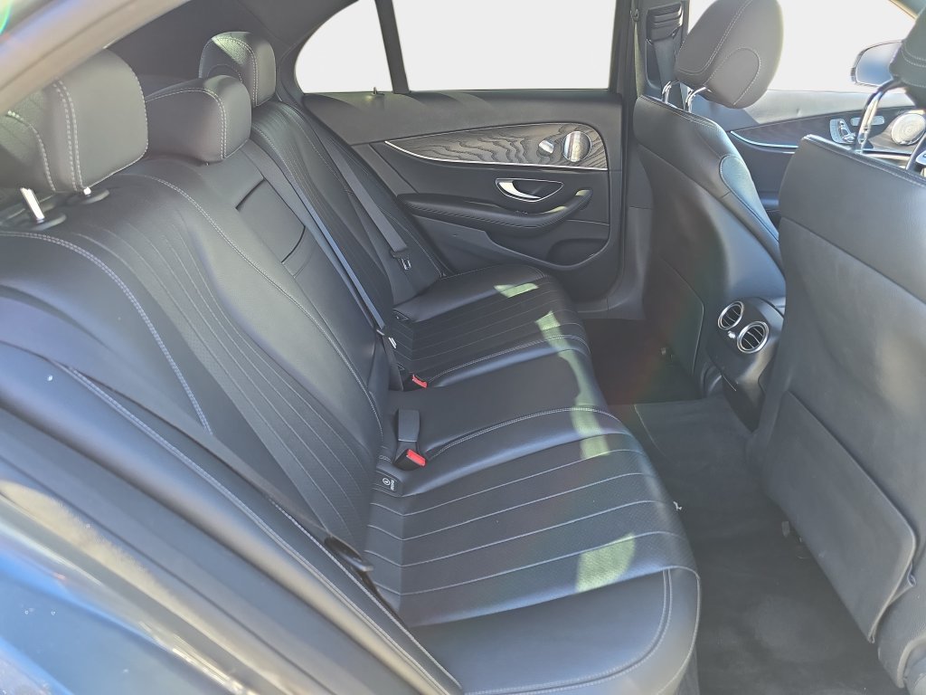 Used 2020 Mercedes-Benz E 350 Sedan image 13