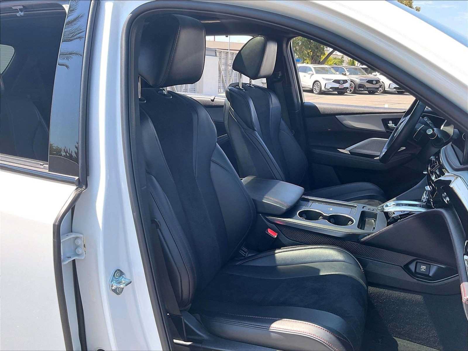 Used 2025 Acura MDX A-Spec AWD/4WD image 10