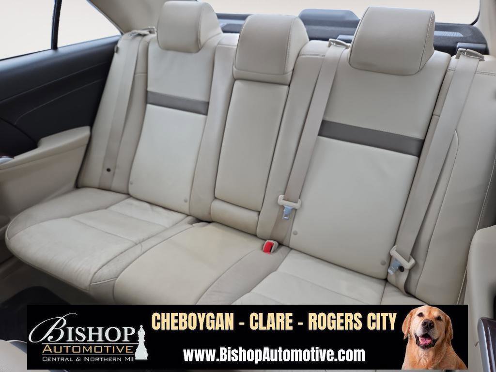 Used 2013 Toyota Camry XLE w/ Leather Pkg image 27
