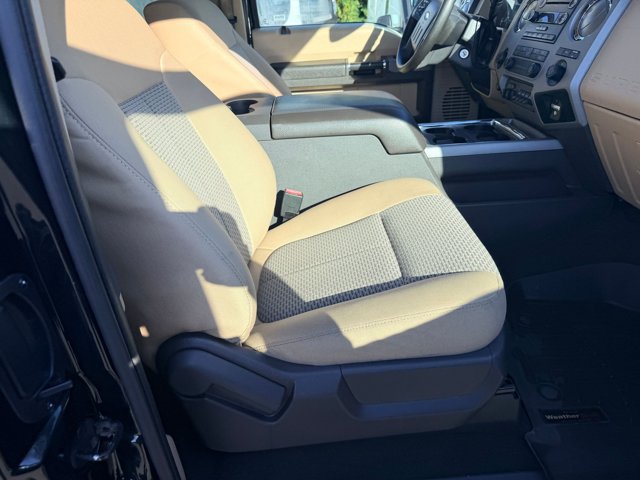 Used 2016 Ford F250 XLT w/ XLT Value Package AWD/4WD image 9