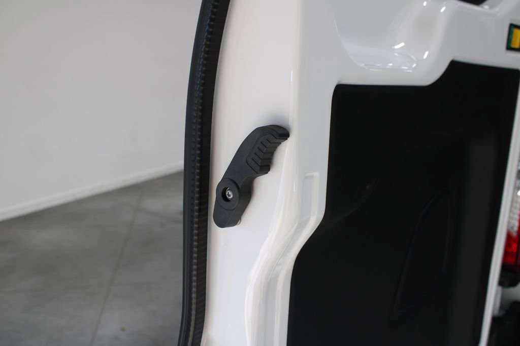 New 2026 Ford Transit 250 148 Medium Roof w/ Load Area Protection Package image 18